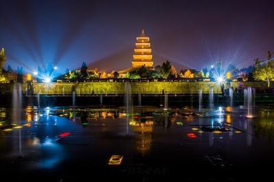 西(xi)成高鐵(tie)迎(ying)來(lai)復(fu)興(xing)號(hao)G89和G90,沿途經(jing)過(guo)5座美(mei)麗省(sheng)會,有(you)妳(ni)家鄉(xiang)嗎(ma)?