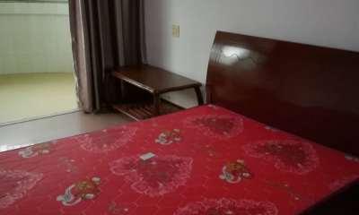 嵊州(zhou)盛(sheng)都(dou)花苑西(xi)區(qu) 經典戶(hu)型(xing) 2房(fang)2廳(ting) 拎(lin)包入住 二(er)室二(er)廳(ting) 價(jia)格(ge)83萬元(yuan)