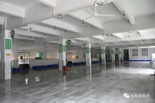 喜(xi)訊(xun) 鼎禾盛食品供應(ying)鏈(lian)智慧(hui)產業園(yuan)開(kai)業(ye)啦(la) 鼎和(he)盛集團董(dong)事(shi)長(chang)何加(jia)銳(rui)出(chu)席(xi)