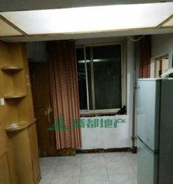 盛都推薦(jian) 萬達(da)廣(guang)場旁，單身(shen)與(yu)養(yang)老皆(jie)宜(yi)的(de)溫(wen)馨(xin)港灣——幸(xing)福(fu)小區1室1廳1衛(wei)